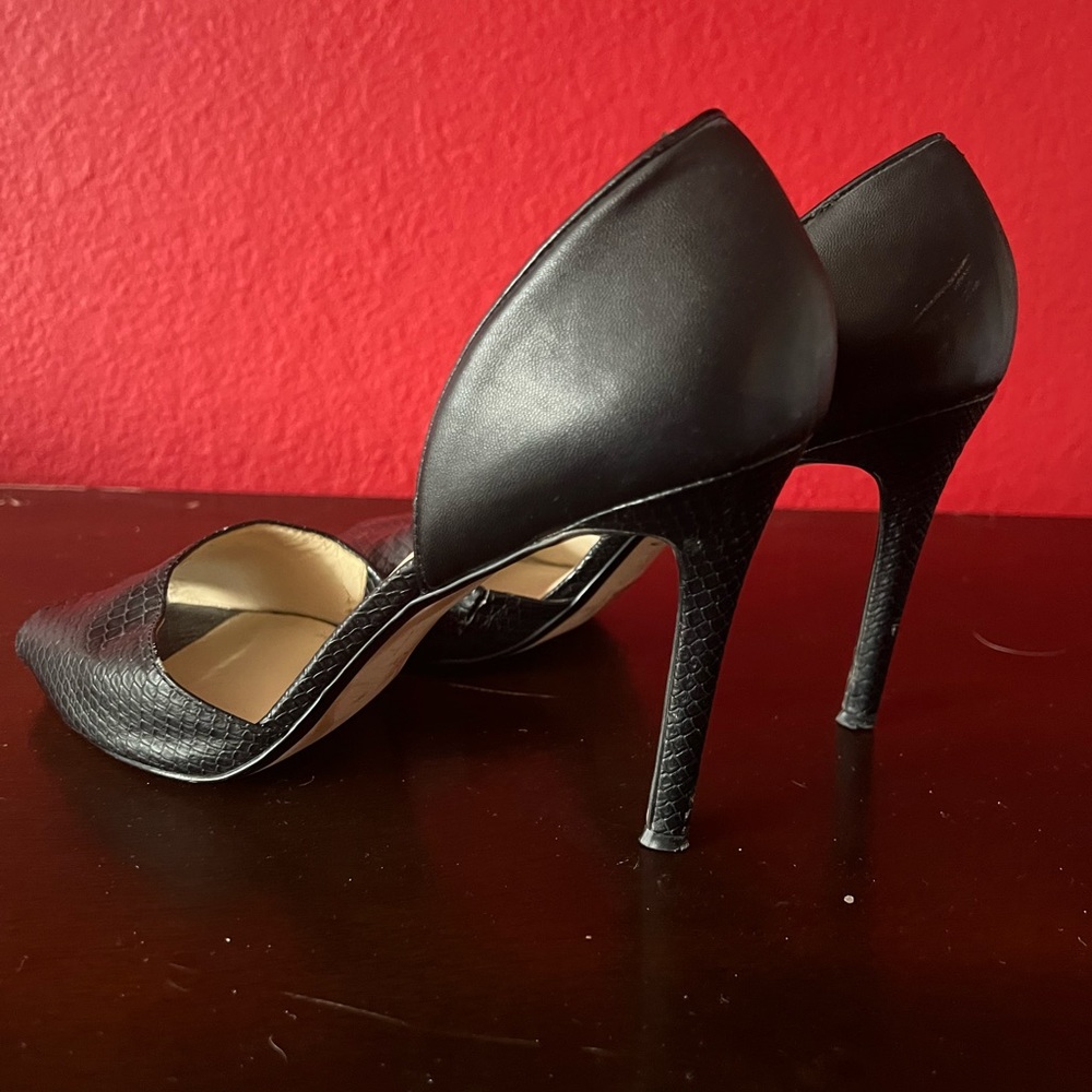 Black heels